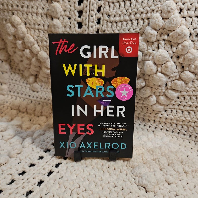 ✒️ The Girl with Stars in Her Eyes
