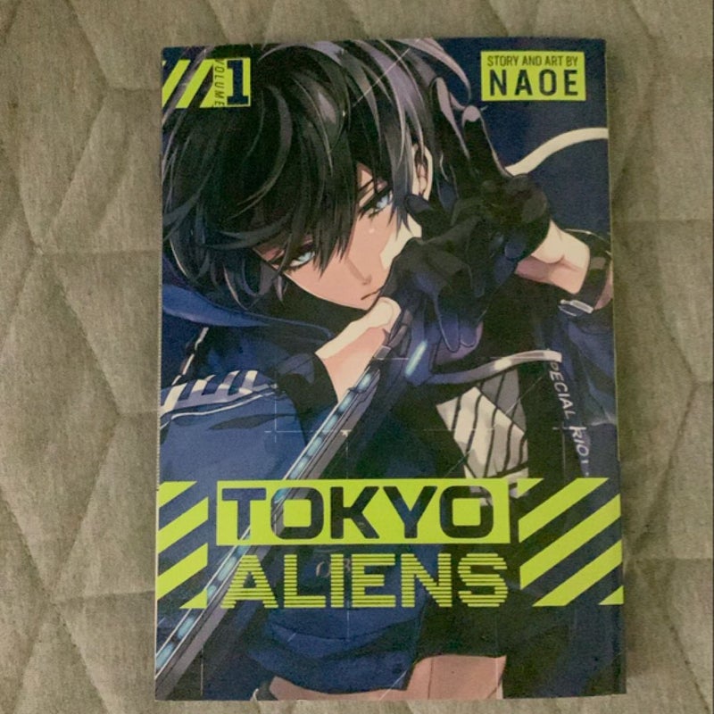 Tokyo Aliens 01