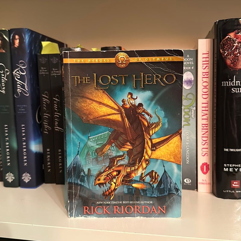 Heroes of Olympus, the, Book One the Lost Hero (Heroes of Olympus, the, Book One)