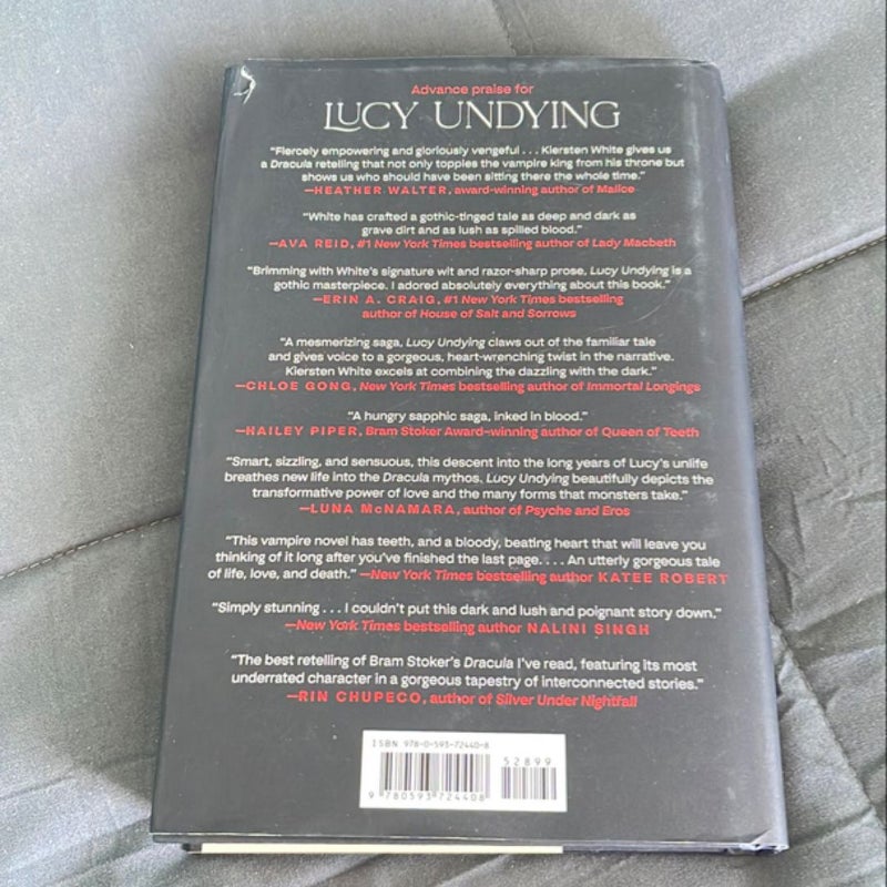 Lucy Undying: a Dracula Novel