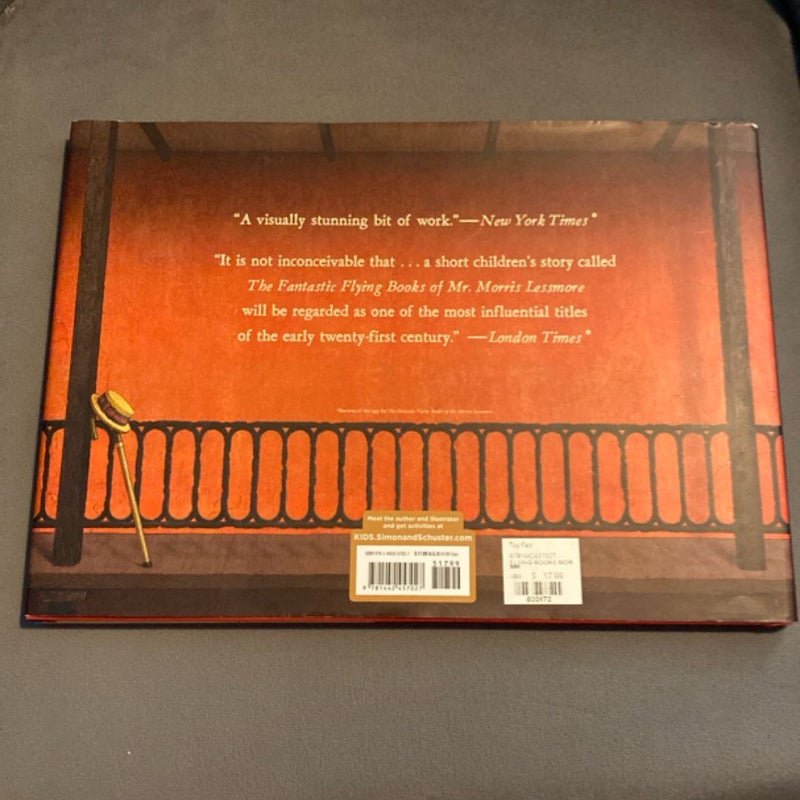 The Fantastic Flying Books of Mr. Morris Lessmore