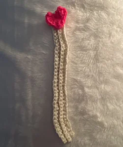 Heart crochet bookmark