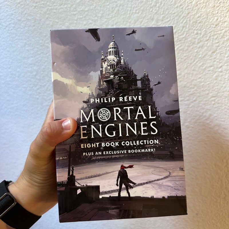 Mortal Engines Eight Book Collection
