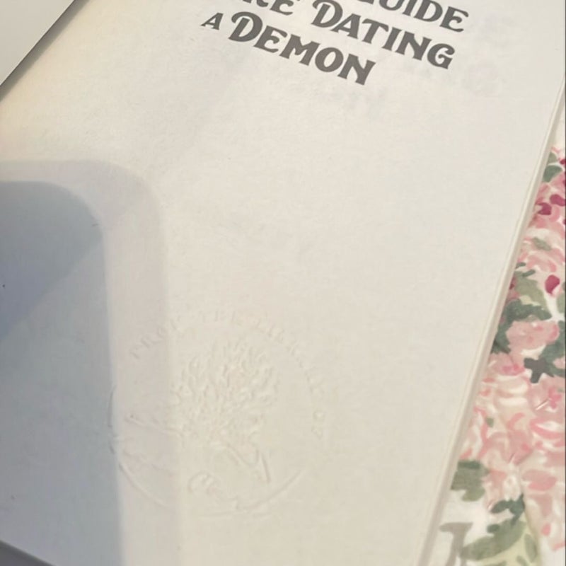 A Witch's Guide to Fake Dating a Demon