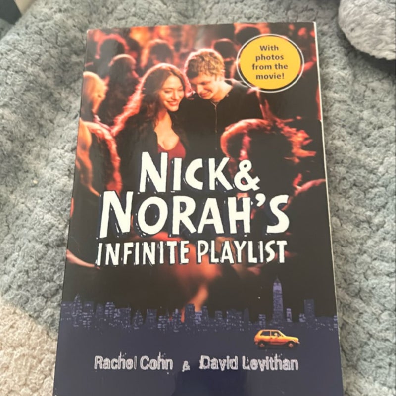 Nick and Norah's Infinite Playlist (Movie Tie-In Edition)