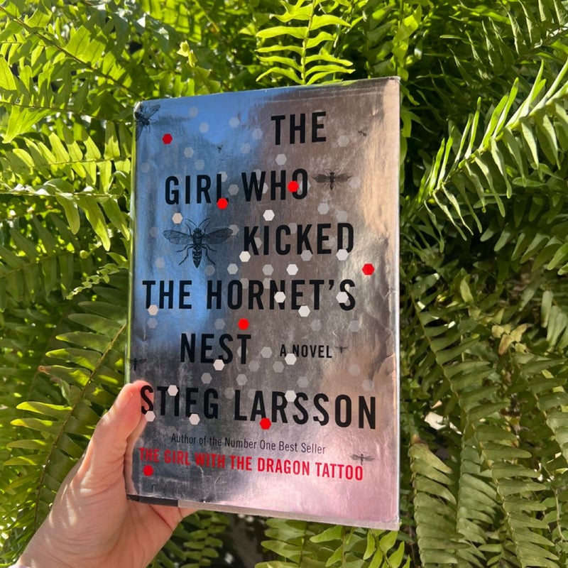 The Girl Who Kicked the Hornet's Nest (FIRST EDITION)