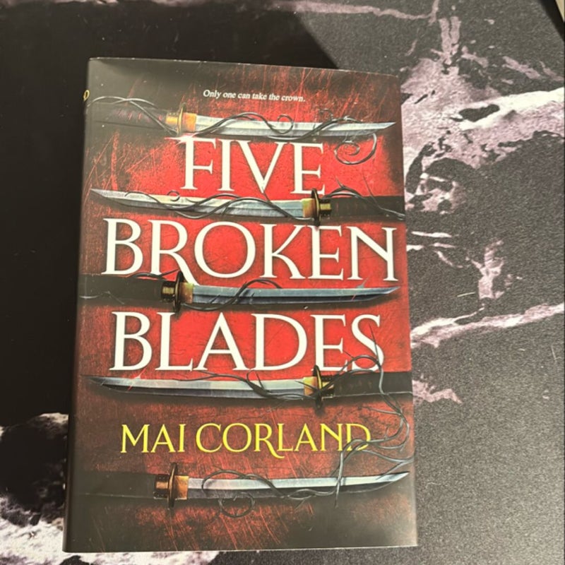 Five Broken Blades (Deluxe Limited Edition)