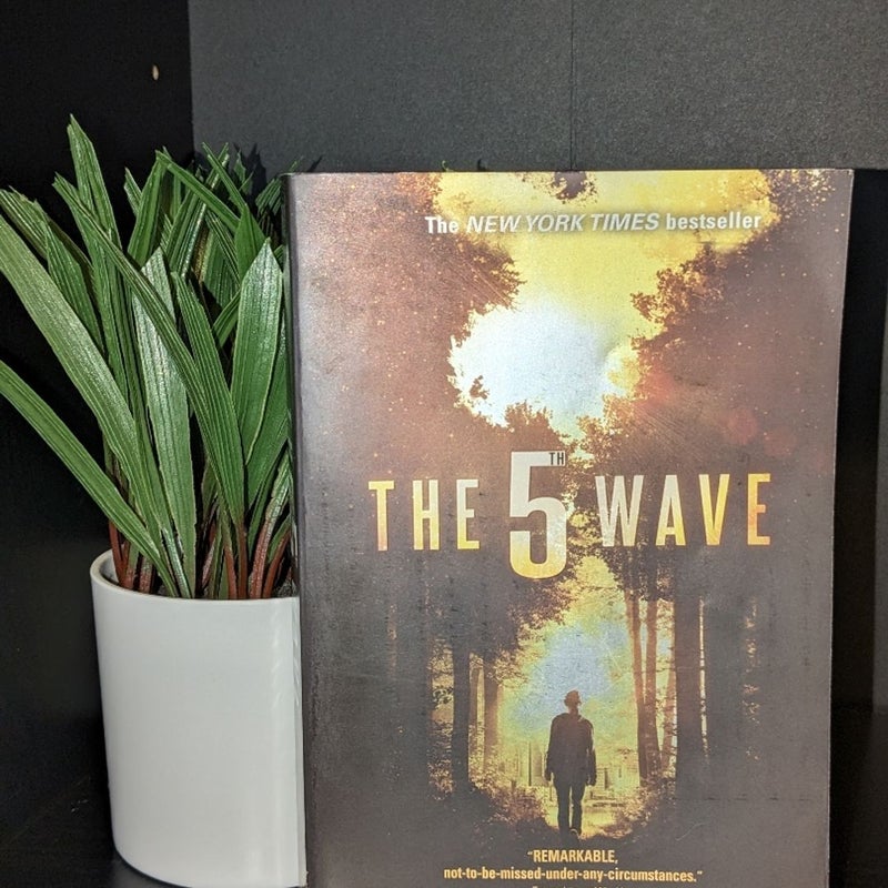 The 5th Wave