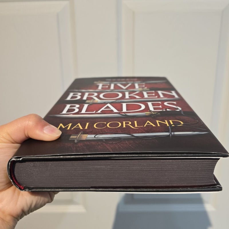 Five Broken Blades (Deluxe Limited Edition)
