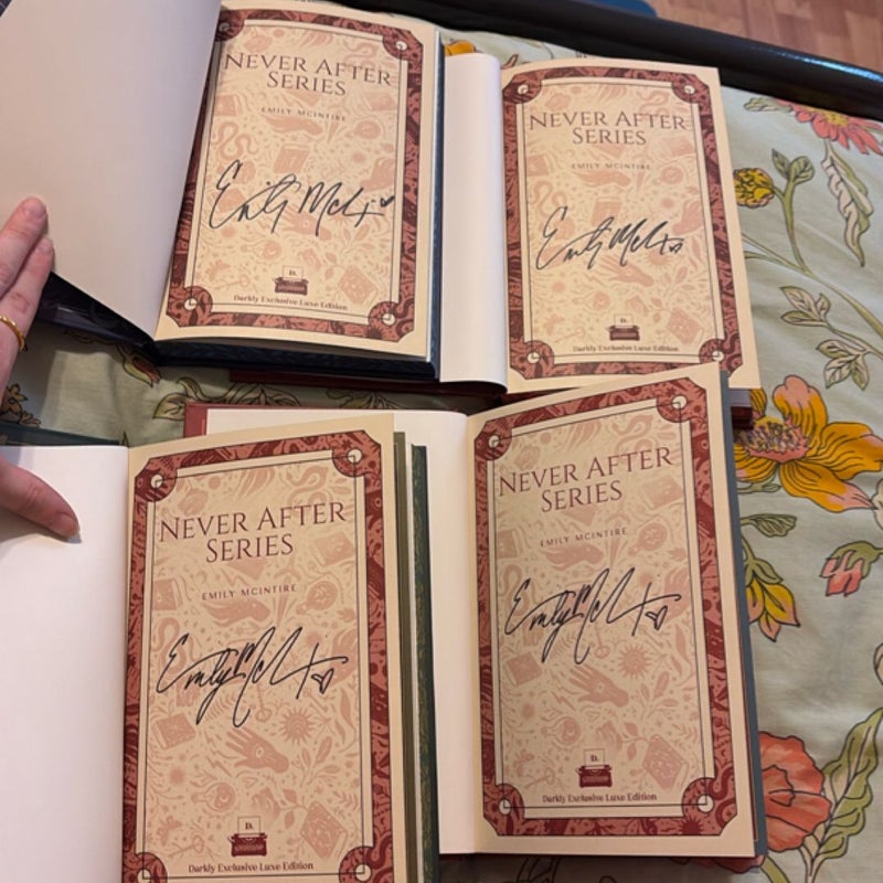 Hooked **THE BOOKISH BOX**