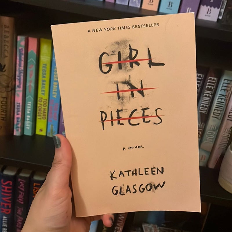 Girl in Pieces