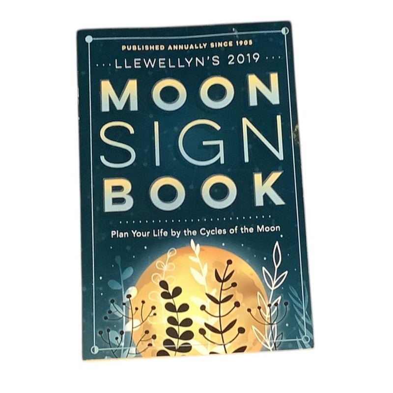 Llewellyn's 2019 Moon Sign Book