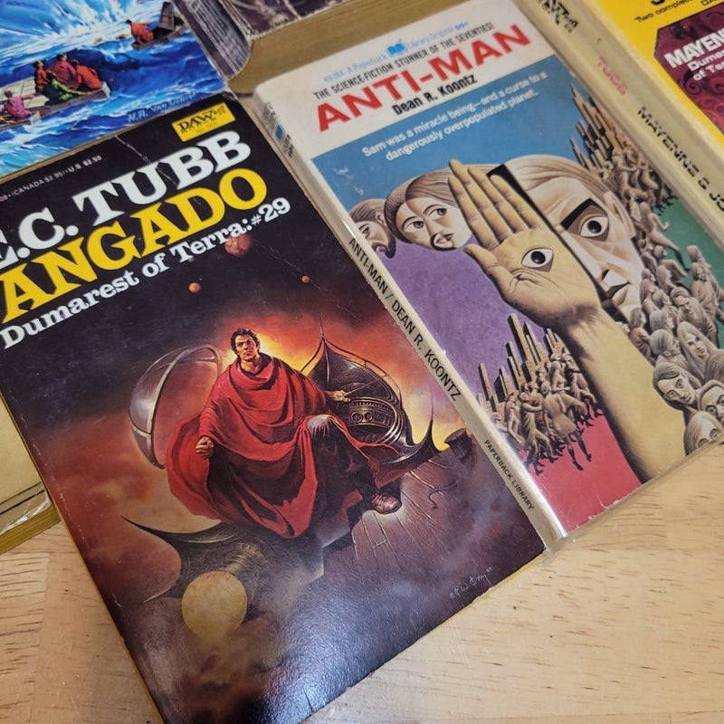  Sci-fi  Fantasy vintage paperbacks.  