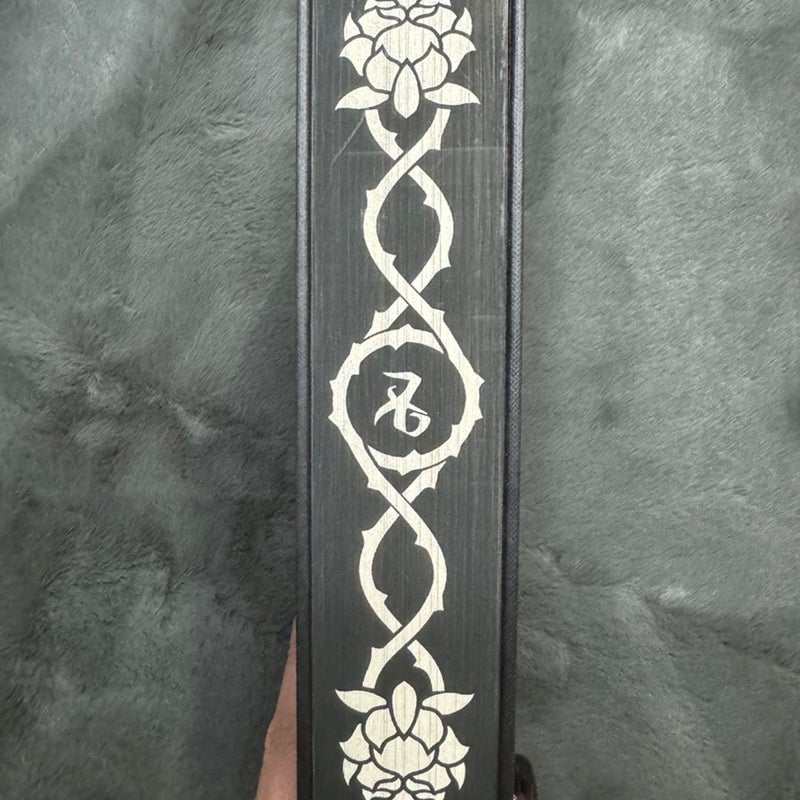 Chain of Thorns FairyLoot Exclusive Edition