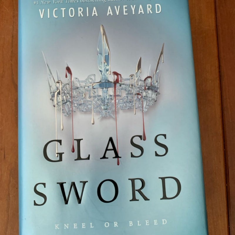 Glass Sword *SIGNED* First Edition 2016 Red Queen , YA Fantasy