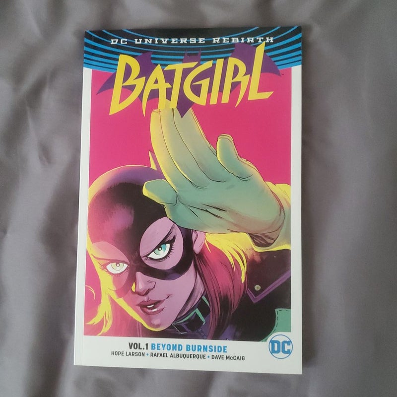 Batgirl Vol. 1: Beyond Burnside (Rebirth)