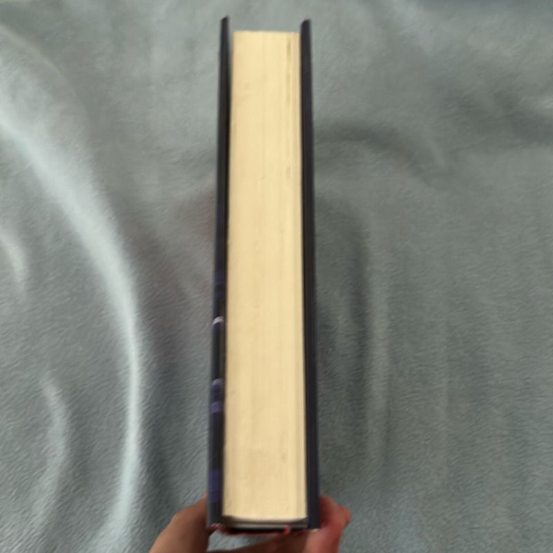 One of Us Is Lying (TV Series Tie-In Edition)