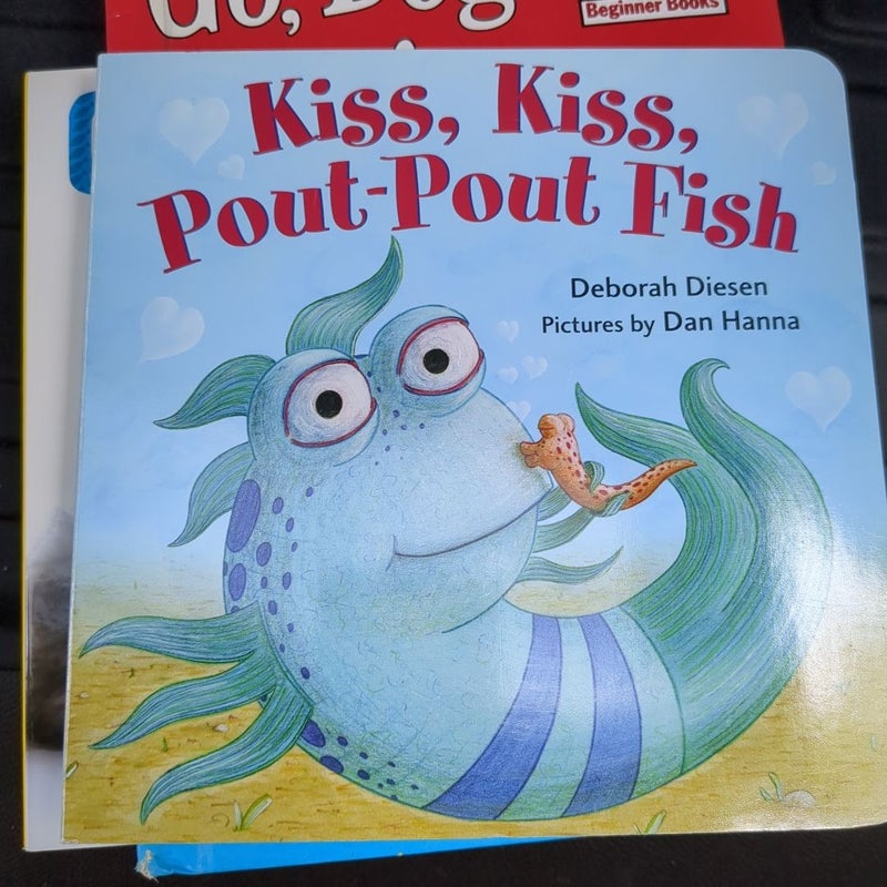 Kiss, Kiss, Pout-Pout Fish