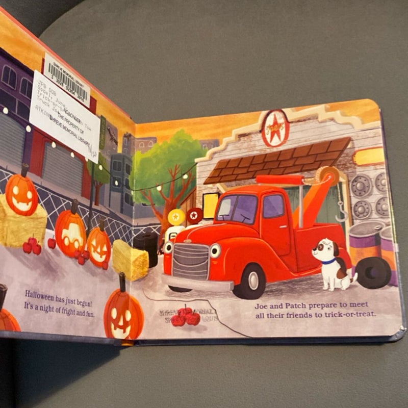 Trick-Or-Treat with Tow Truck Joe Lift-the-Flap Board Book