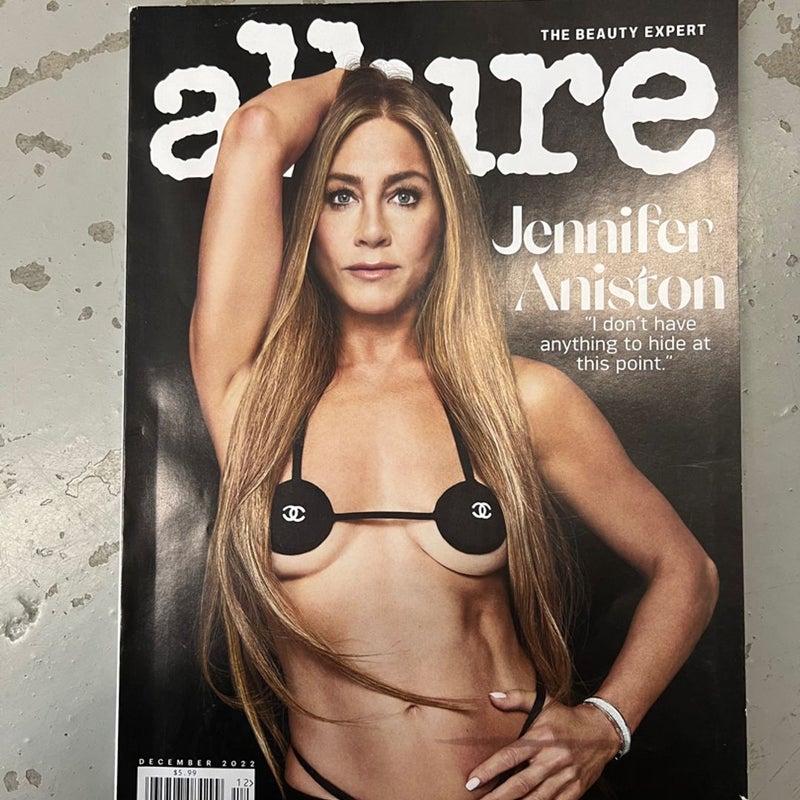 Jennifer Aniston Allure December 2022