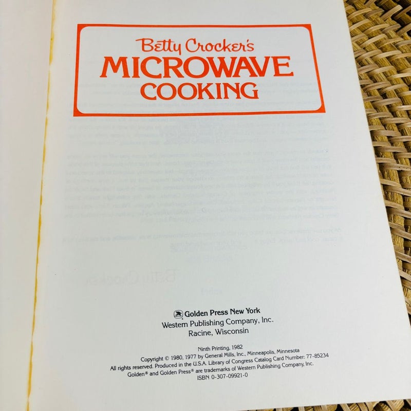 Betty Crocker’s Microwave Cooking