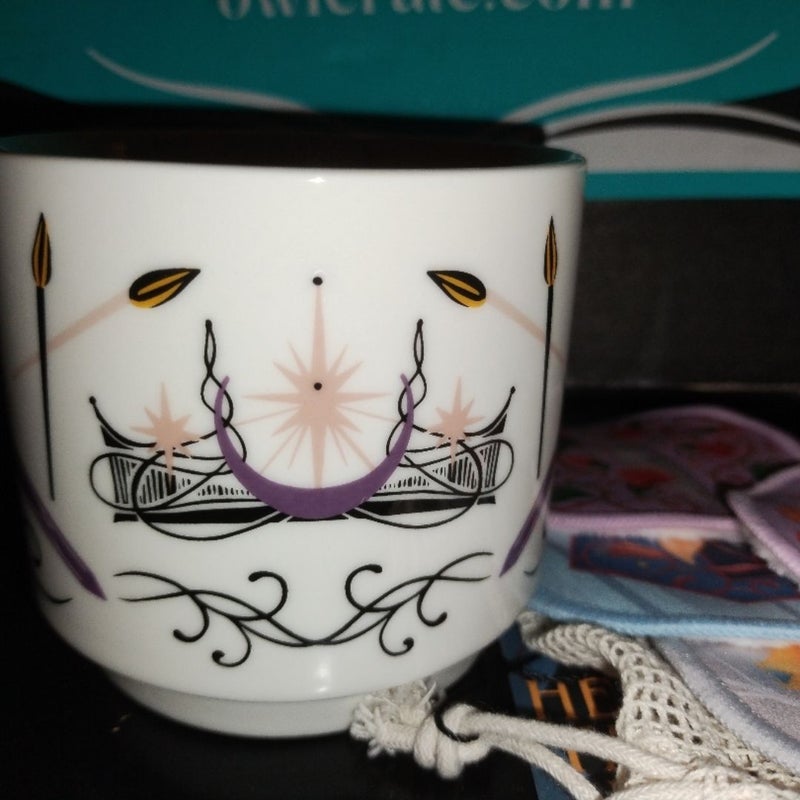 Owlcrate ACOTAR Sarah J Mass Mug and Prison Healer Bonus Item