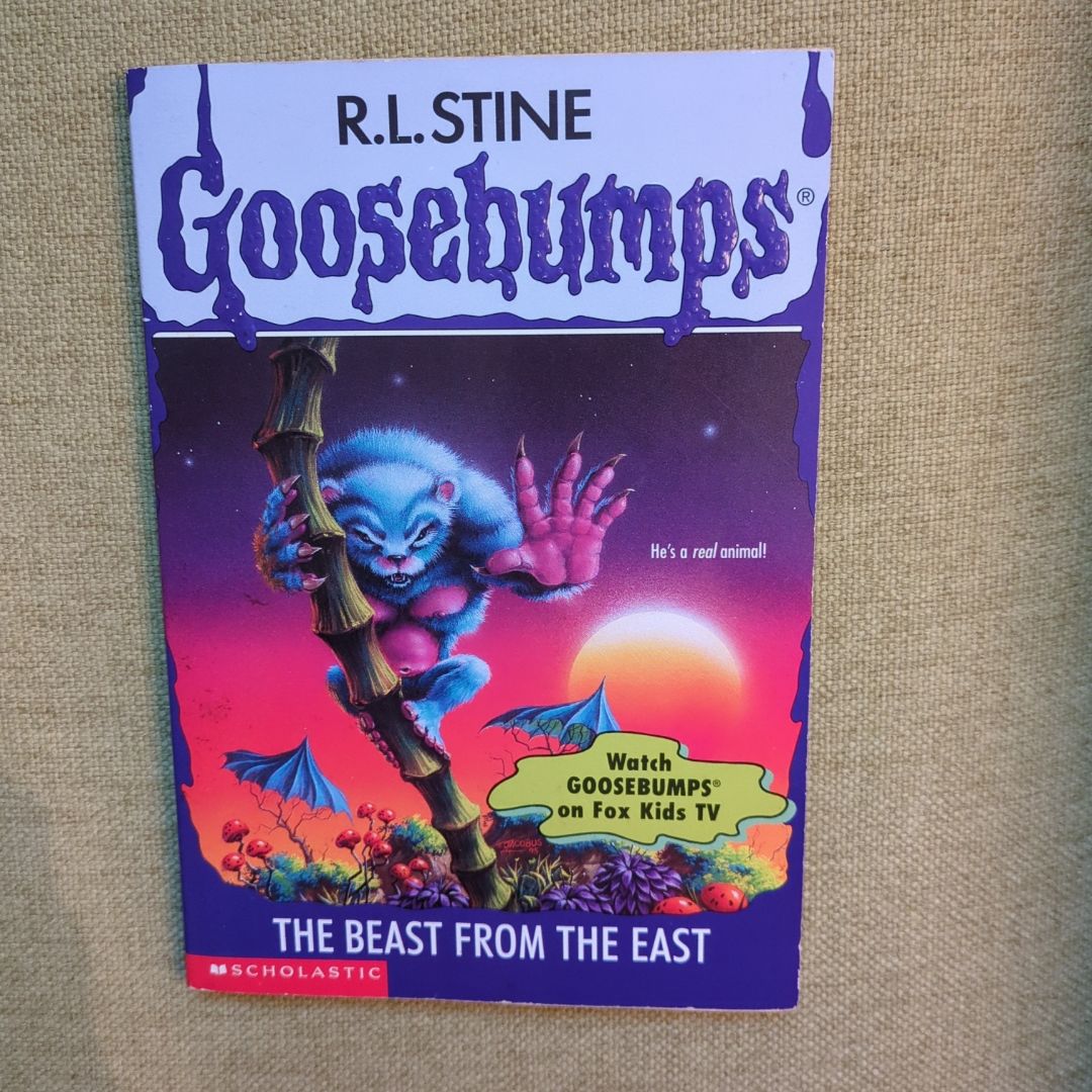Goosebumps #43 The Beast from the East, vintage 1996. True 1st Edition/1st Printing!