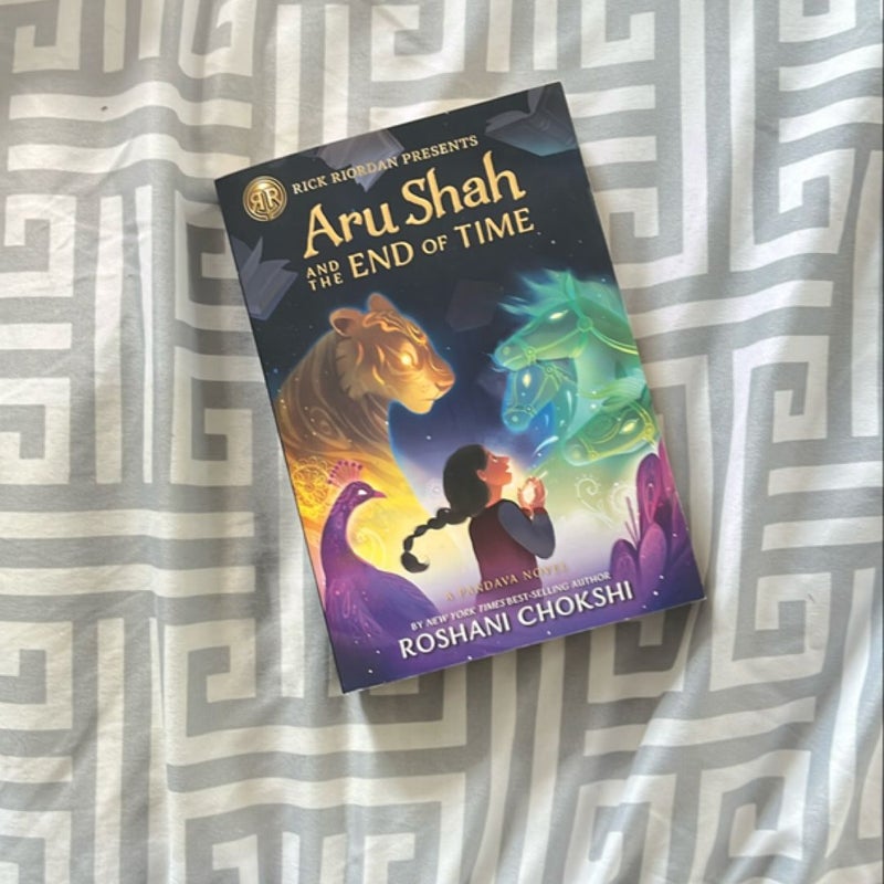 Aru Shah and the End of Time (a Pandava Novel Book 1)