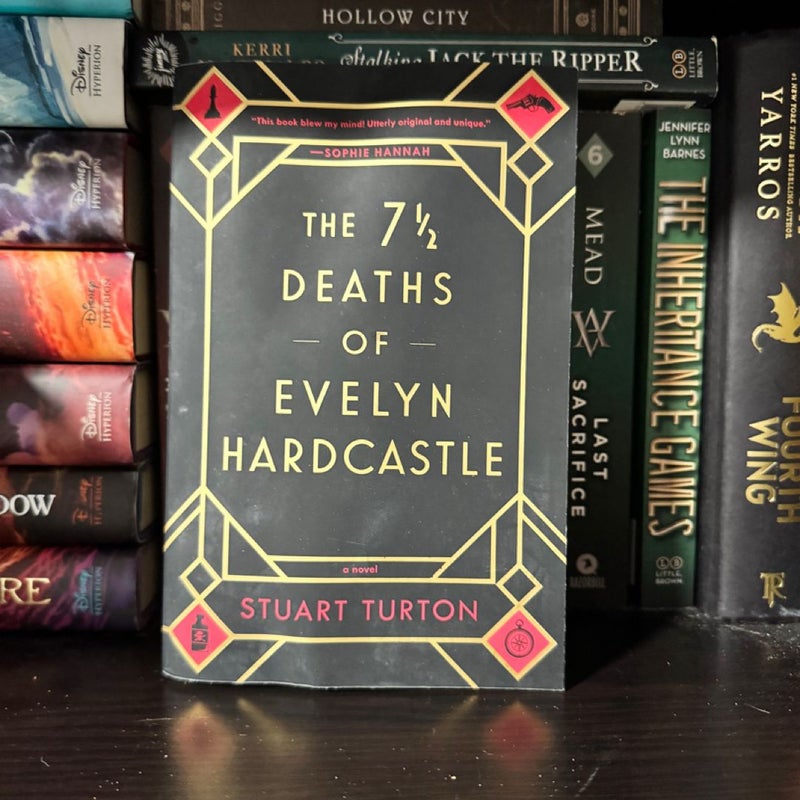 The 7½ Deaths of Evelyn Hardcastle