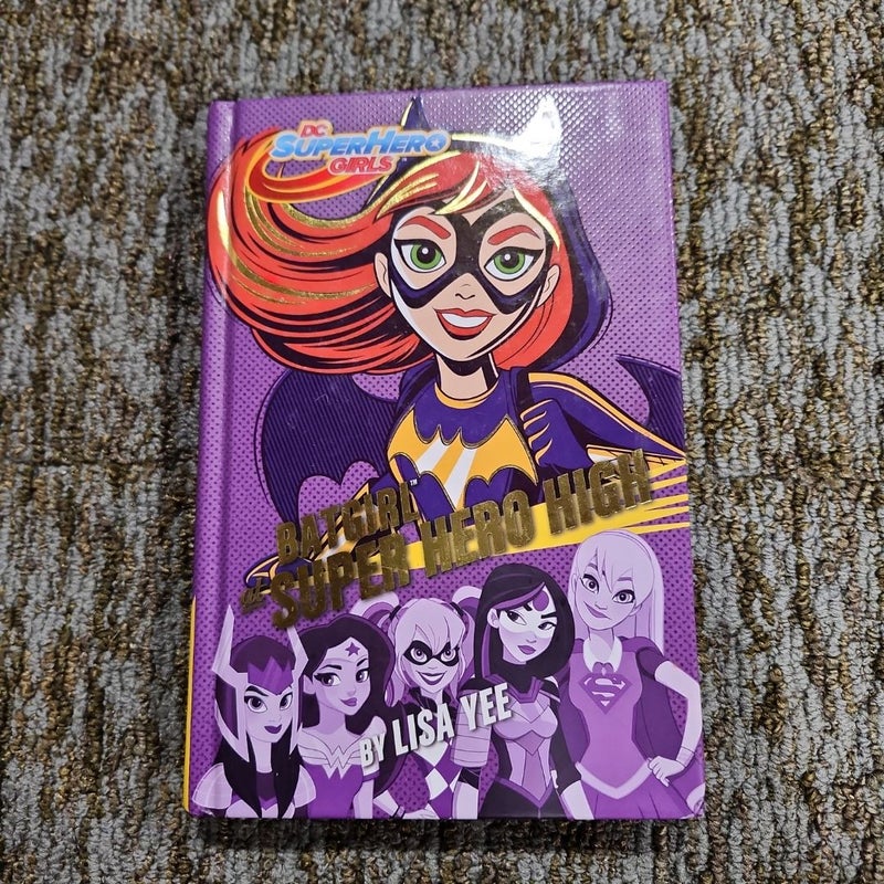 Batgirl at Super Hero High (DC Super Hero Girls)