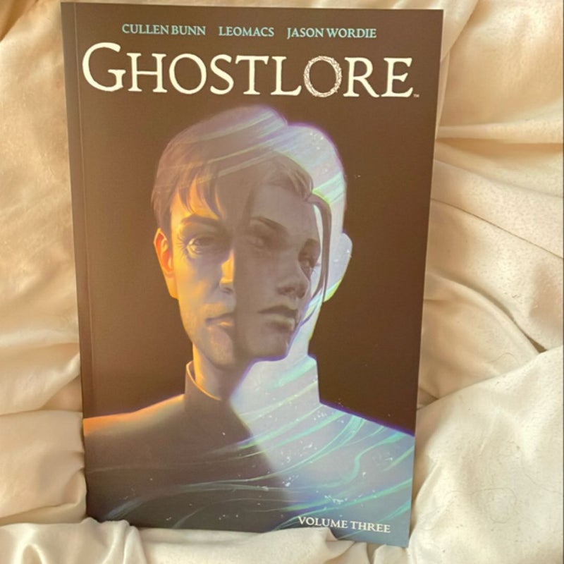 Ghostlore (Full Story)