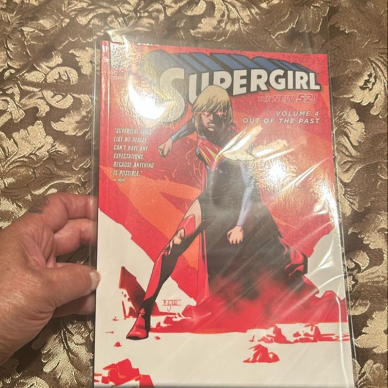 Supergirl Vol. 4: Out of the Past (the New 52)