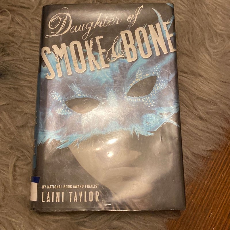 Daughter of Smoke and Bone