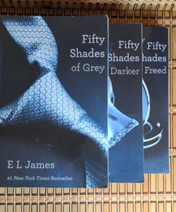 Fifty Shades of Grey Trilogy Set 