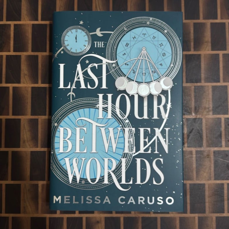 The Last Hour Between Worlds (Illumicrate - Signed)