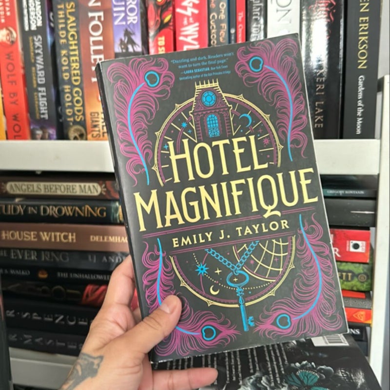 Hotel Magnifique