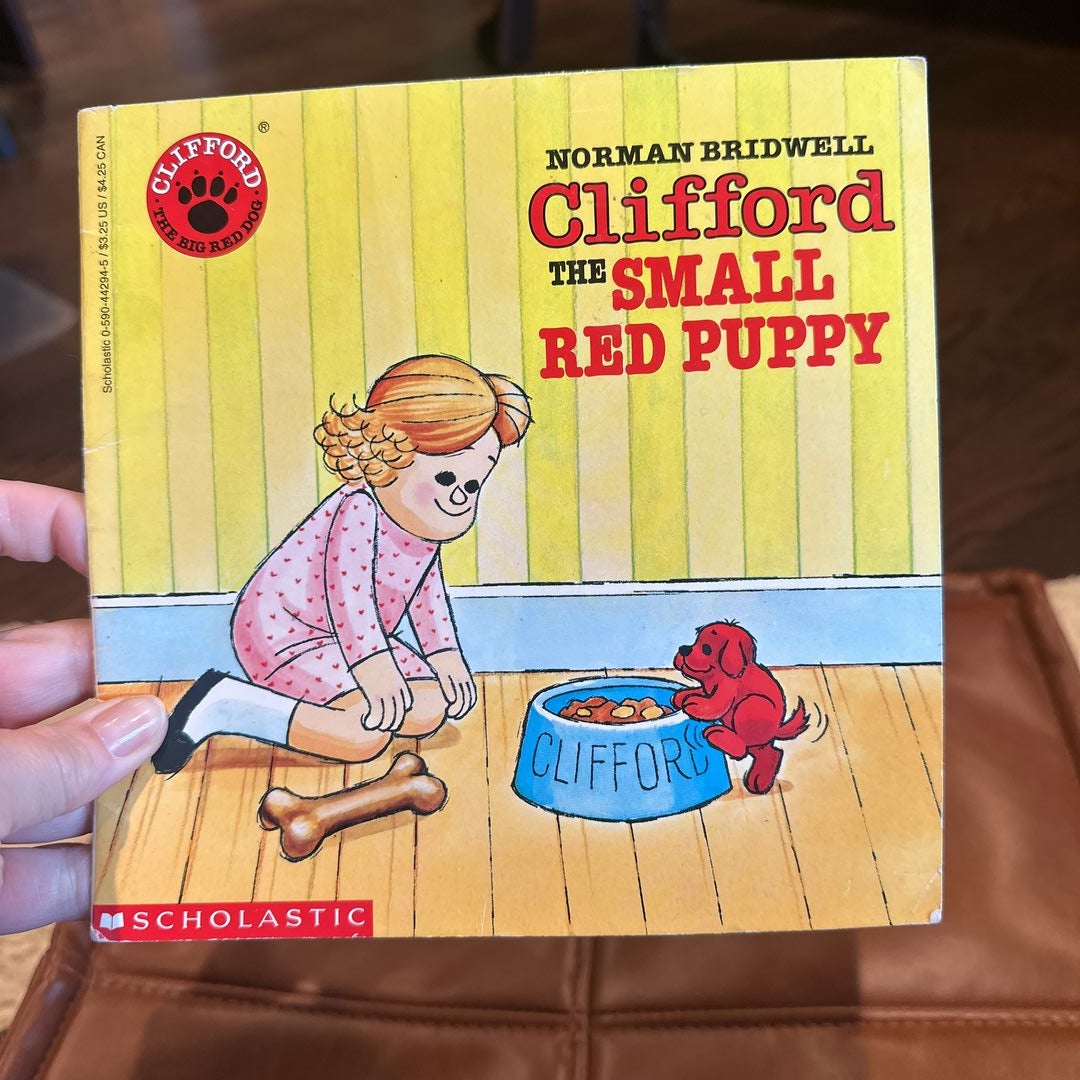 Clifford The Small Red Puppy