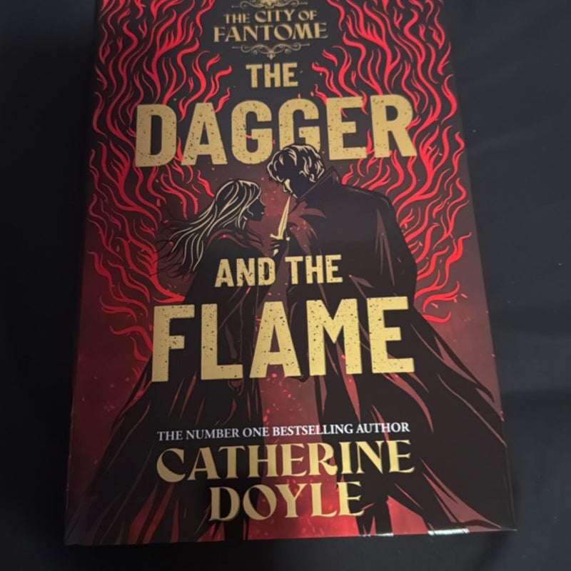 The Dagger and the Flame fairyloot edition 