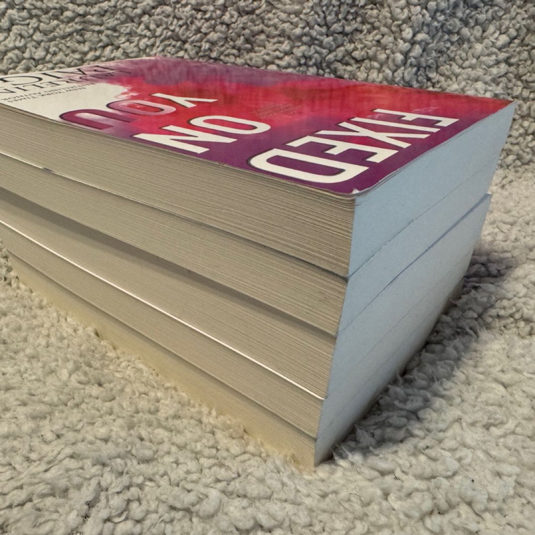 Fixed series by Laurelin Paige, Paperback | Pangobooks
