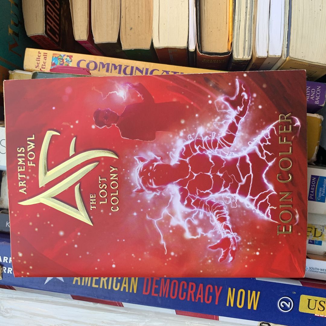 Artemis Fowl the Lost Colony (Artemis Fowl, Book 5)