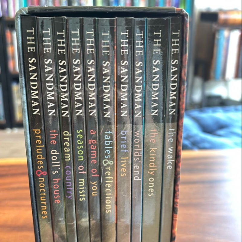 Sandman Slipcase Set