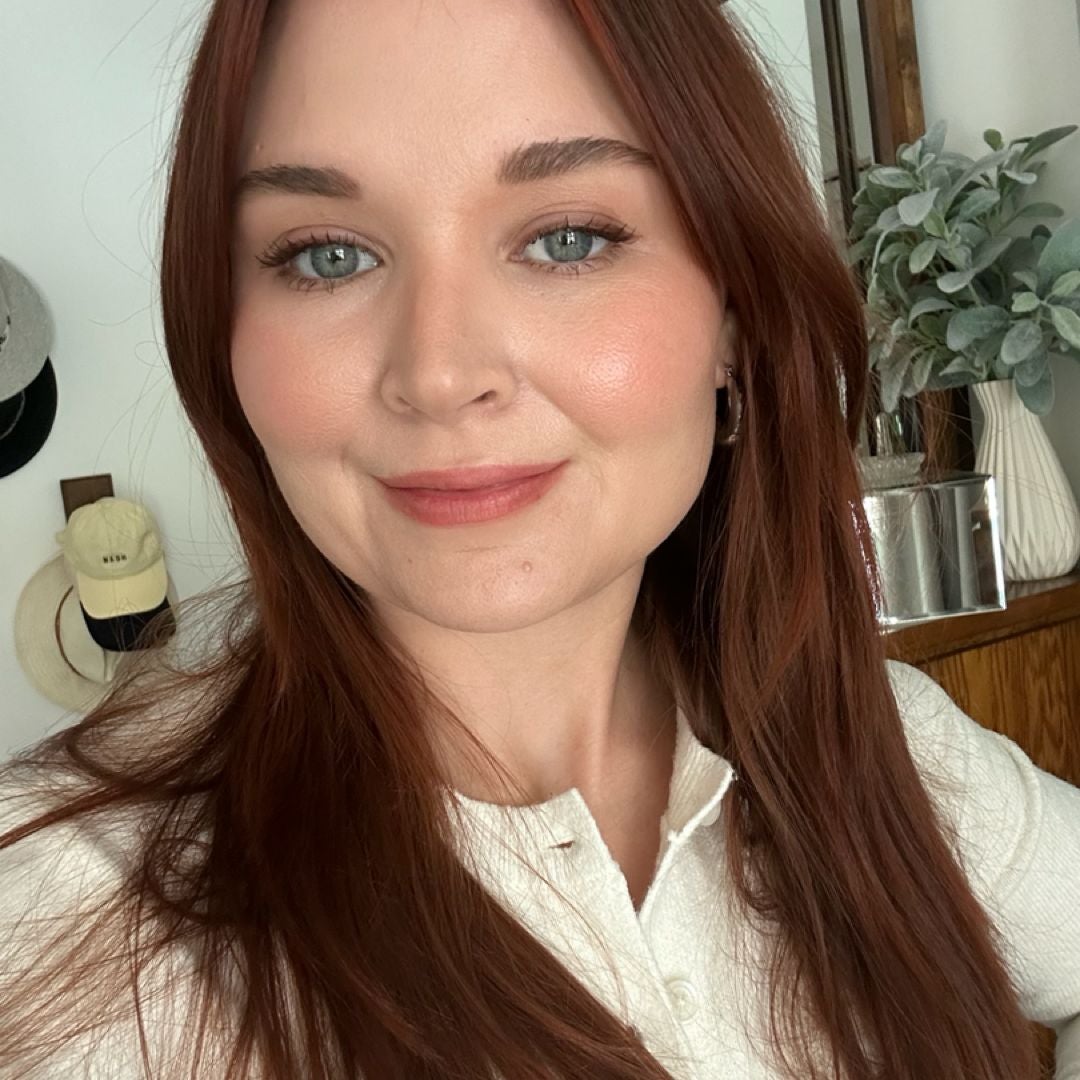 Andrea M. - Fantasy & More!