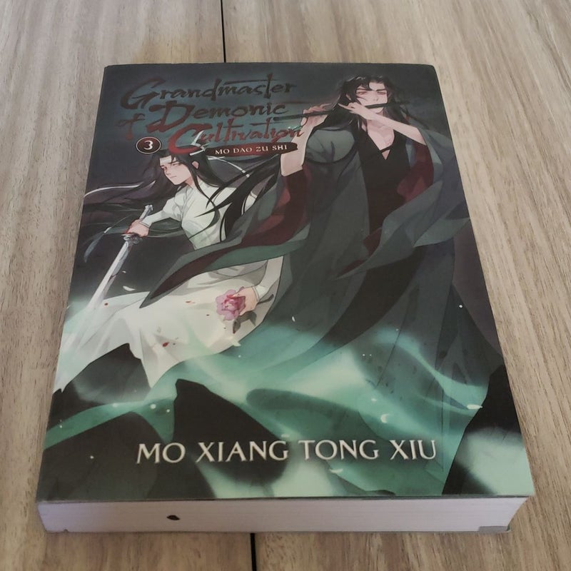 Grandmaster of Demonic Cultivation: Mo Dao Zu Shi (The Comic / Manhua) Vol.  4