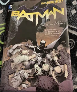 Batman Vol. 1: the Court of Owls (The New 52) by Scott Snyder Hardcover has Variant Art Gallery