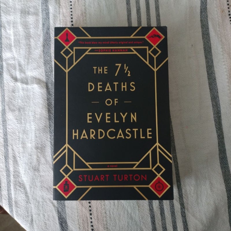 The 7½ Deaths of Evelyn Hardcastle