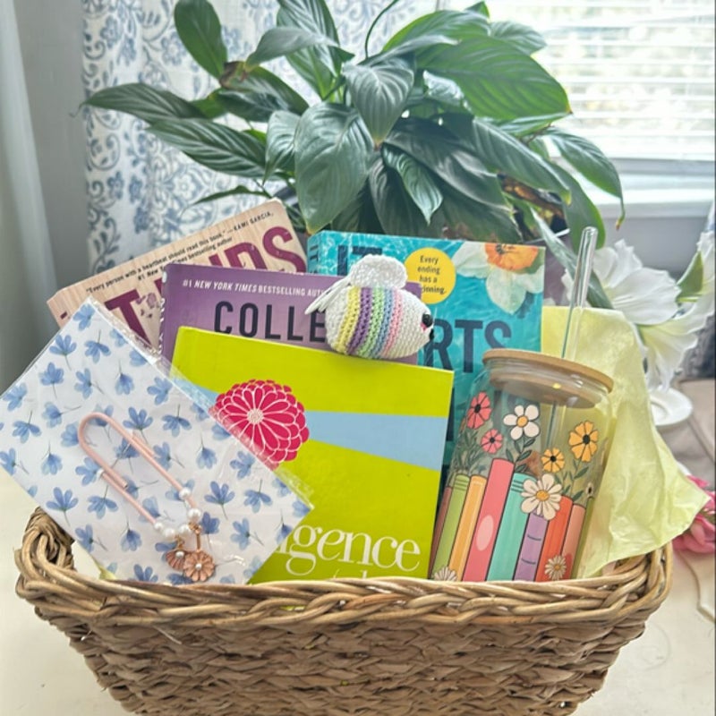 Gift Basket! Colleen Hoover Bundle (3 books!) Cup, Keychain, Jumbo Paperclip , and extra book Included! 