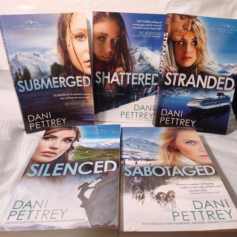 Submerged ALL 5 Book Bundle