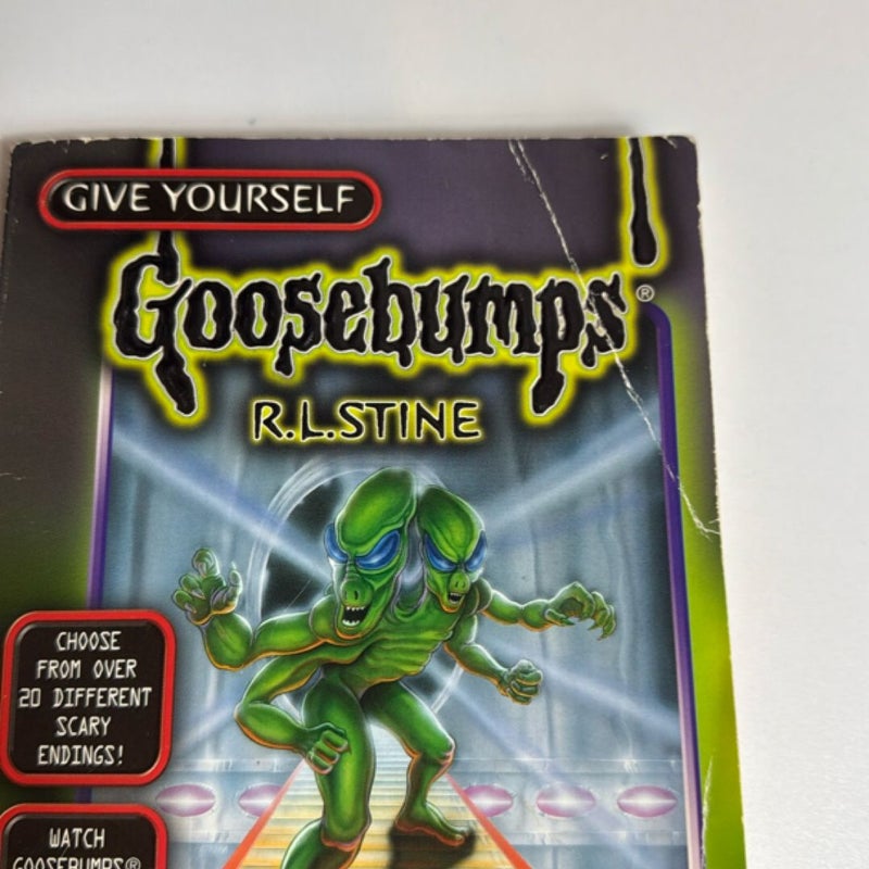 Goosebumps #23 Zapped In Space