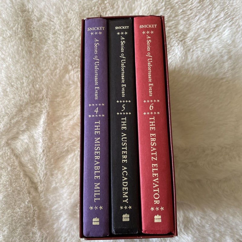 A Series of Unfortunate Events Box: the Situation Worsens (Books 4-6)