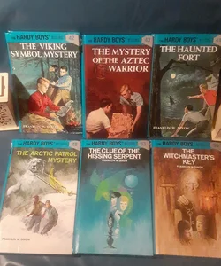 Hardy Boys 42, 43, 44, 48, 53, 55 book lot: the Viking Symbol Mystery, Mystery of Aztec Warrior, Haunted Fort, Artic Patrol Mystery, Clue of the Hissing Serpent, Witchmaster's Key
